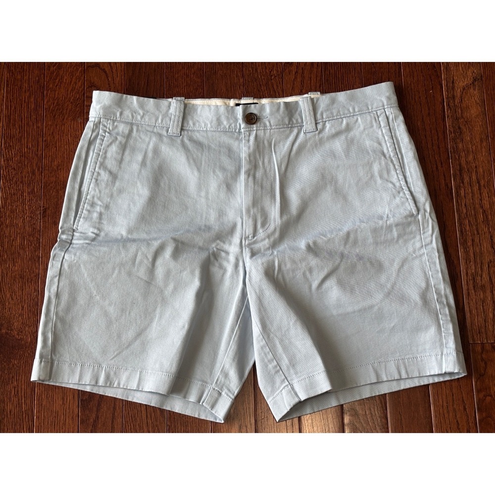 J.Crew Mens 7 Inch Inseam Chino Shorts Light Blue Size 32 L0923 NWT